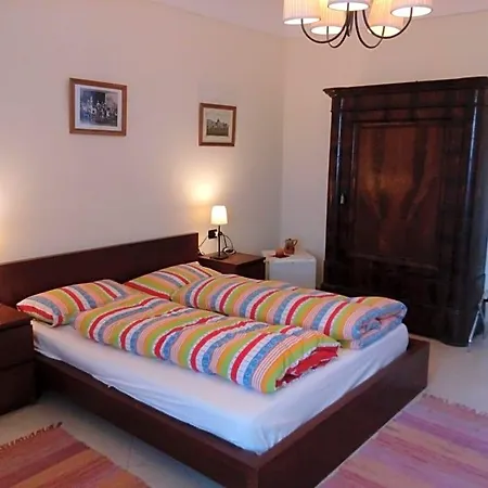 Bed & Breakfast Cupole E Campanili Napoli