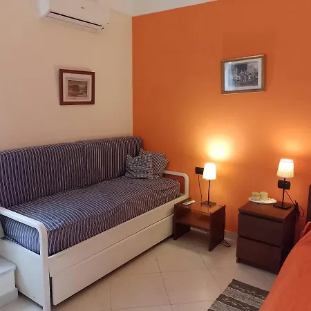 Bed & Breakfast Cupole E Campanili Naples