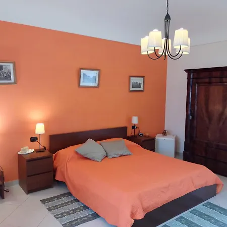 Bed & Breakfast Cupole E Campanili Naples